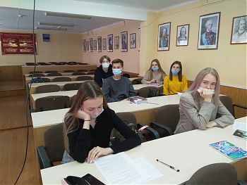 ДВФ ВАВТ - «Человек и вызовы современности»