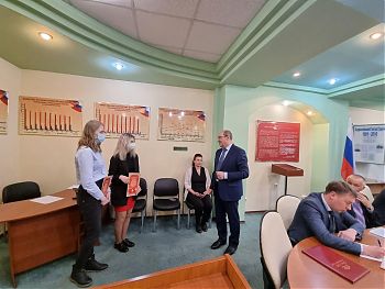 ДВФ ВАВТ - «Правовая система России»