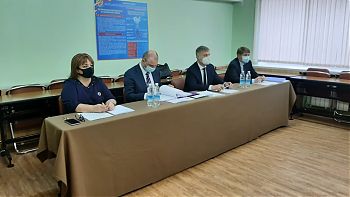 ДВФ ВАВТ - «Поздравляем выпускников!»