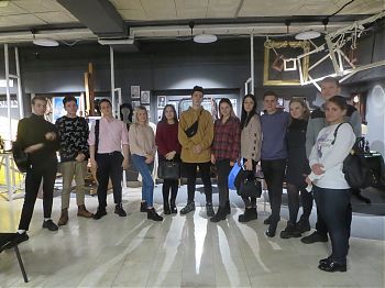ДВФ ВАВТ - «Музейный театрон»