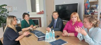 ДВФ ВАВТ - «Руководство Аппарата АЮР провело встречу с председателем Комиссии АЮР по медиации»