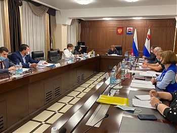ДВФ ВАВТ - «Заседание Общественного совета при Министерстве экономического развития и торговли Камчатского края»